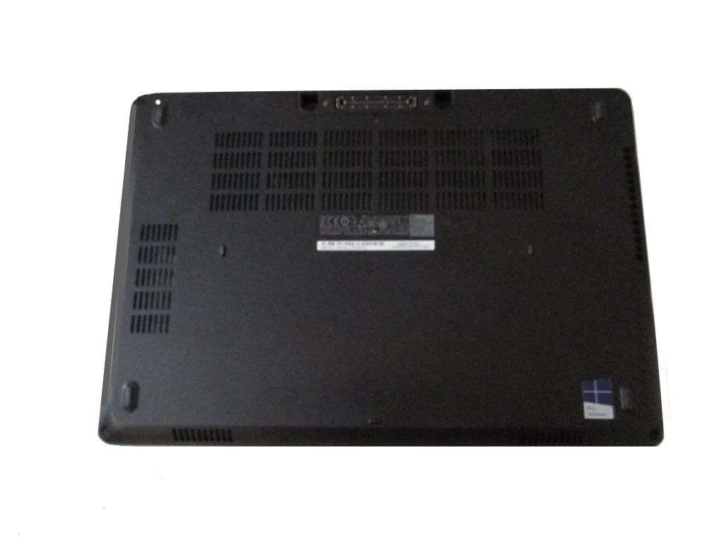Photo showing Dell Latitude E5470 back as shown on ATR store